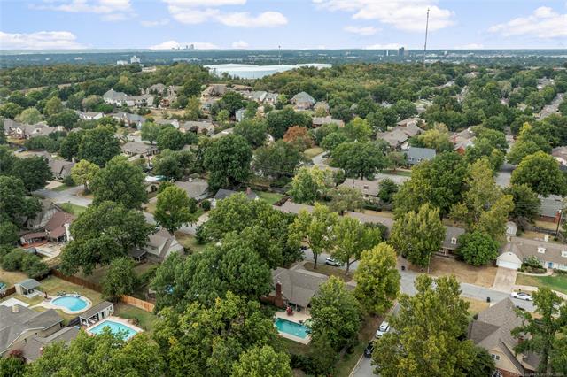 Aerial view of the real Park Plaza South neighborhood